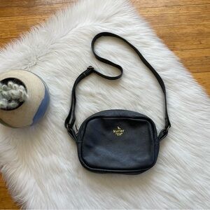 LIKE NEW Kurier crossbody leather bag